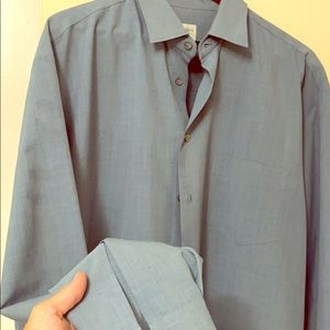 Armani collezioni men’s size large dress shirt